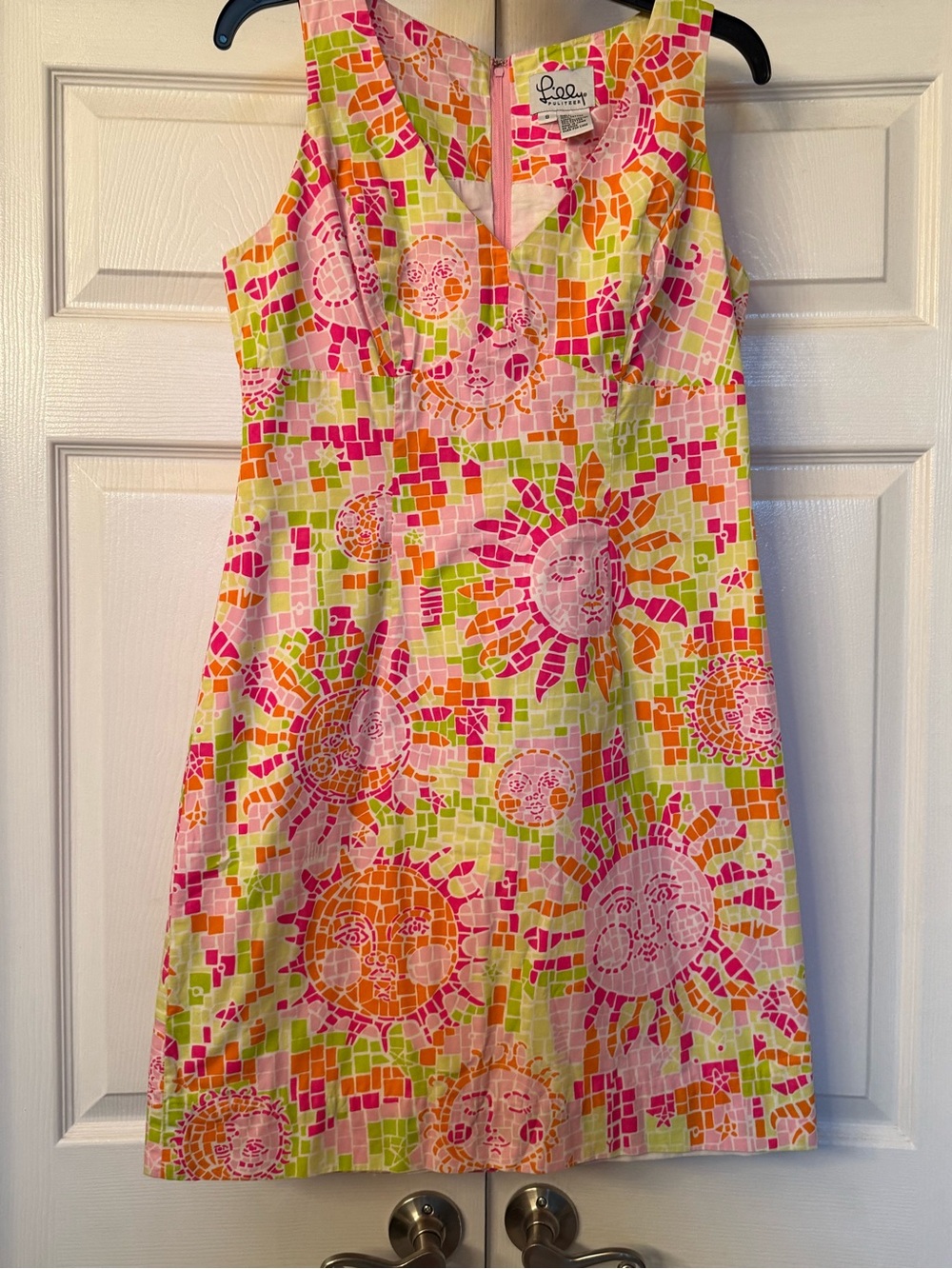 Vintage Lilly Pulitzer mosaic sun white label dress